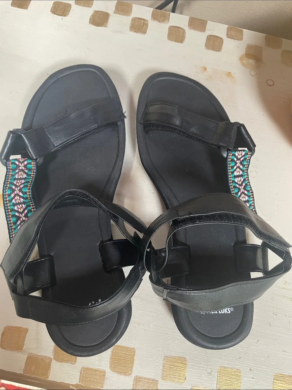 New Essentials by Muk Luks Geometric Sandals